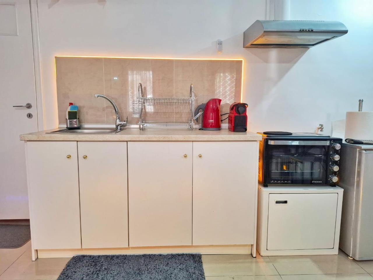 Acropolis Echoes Apartment Atene Esterno foto